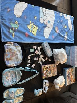 Hello Kitty, Cinnamon Roll Christmas Bundle