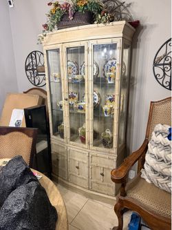 China cabinet