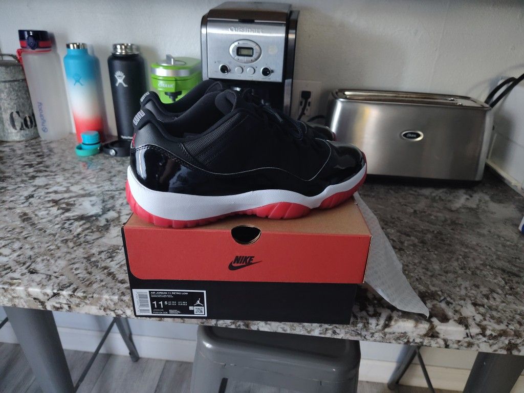 Jordan Bred 11s 2025
