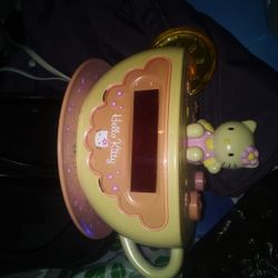 Hello Kitty Am FM Radio And Clock