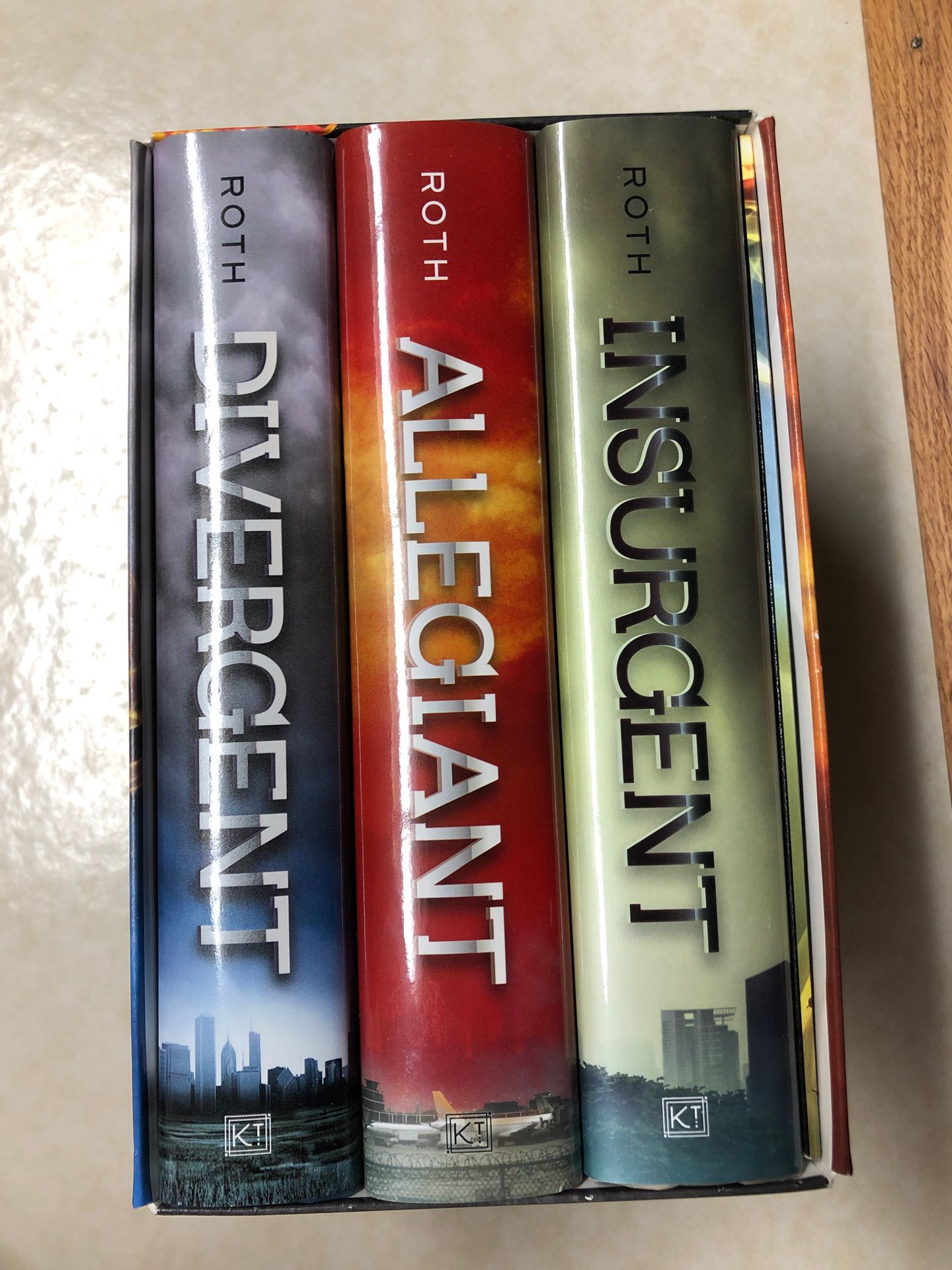 The Divergent Series by Veronica Roth