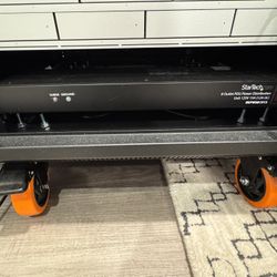 Startech 8 Outlet 1U PDU