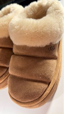 Ugg Shoes- size 6