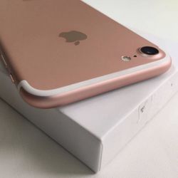 ⌚️⌚️🔥iPhone 7 32gb Factory Unlocked With Warranty 