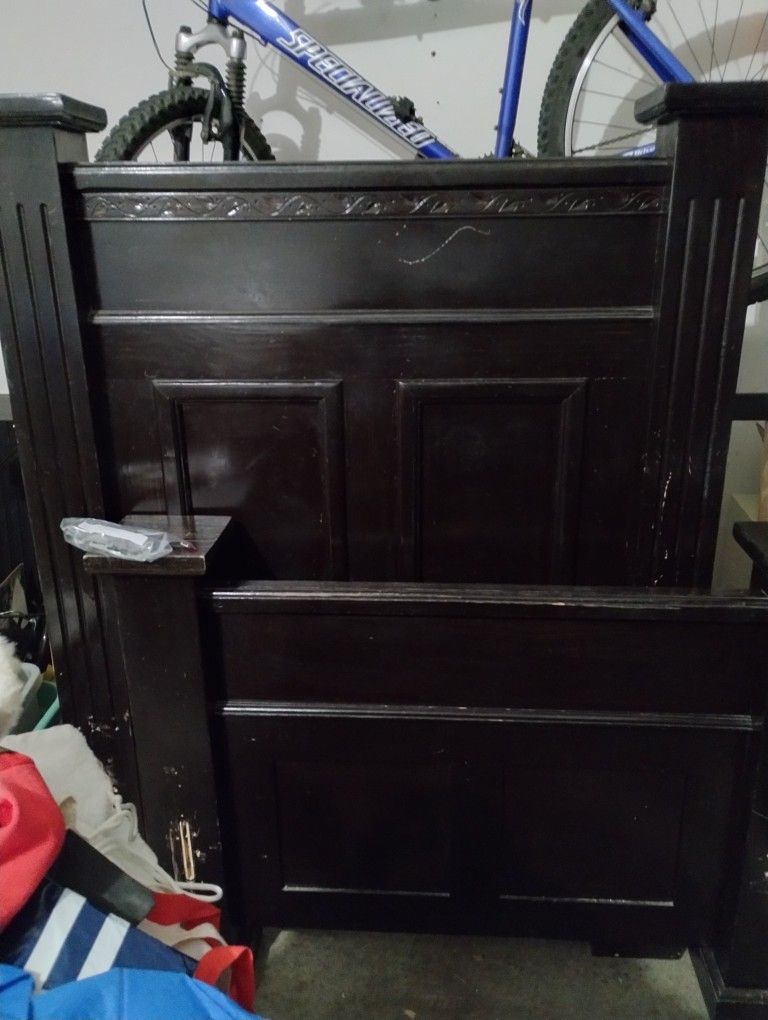 Twin Size With Headboard, Solid Wood