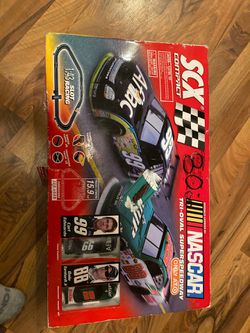 SCX Compact 1:43 Scale Slot Car Set NASCAR