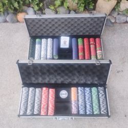 Poker Chips  1,000 Count Excellent Condition 