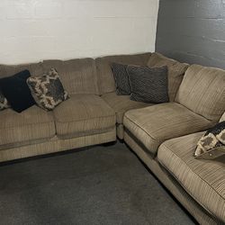 Sectional Couch 