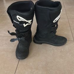 Adventure Boots 