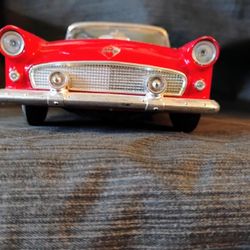 Beautiful Tbird. Model Toy Car All Steel 