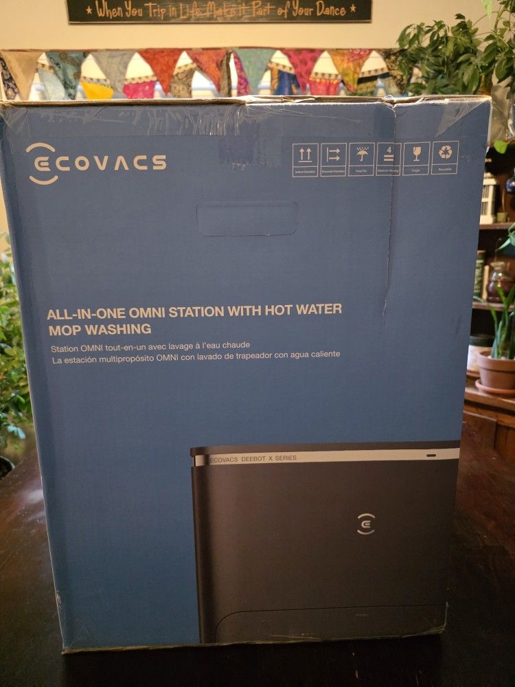 ECOVACS DEEBOT X2 Omni Robot Vacuum and Mop Hot Water Mop Washing Brand New