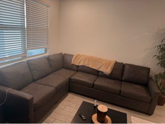 L shaped Sectional