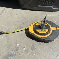 Dewalt 100ft Tape Measure 