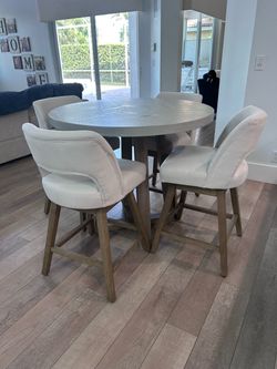 Small Round Counter Height Table with 4 stools