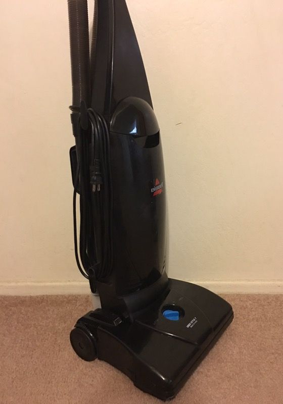 Bissell 1398R Bagged Vacuum