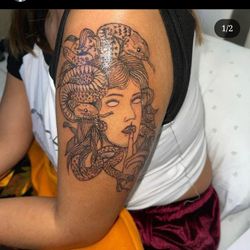 Local / Travelling Tattoo Artist