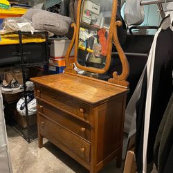 Lenore Vintage Oak dresser 