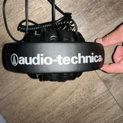 Audiotechnica ATH-M50 Professional Headphones