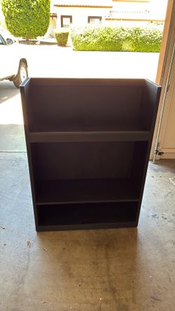 Free Bookshelf