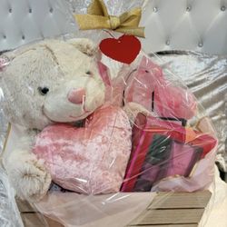 Valentine Basket 