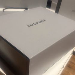 Empty Balenciaga Gift Box And Bag Flat Pack 