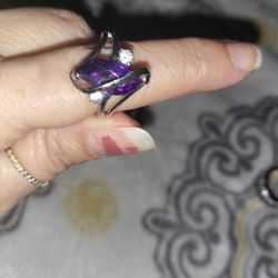 AMETHYST RING SIZE 8