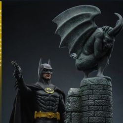 Hot Toys 🔥 Batman 2.0 Deluxe 