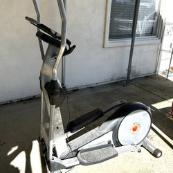 Ironman Elliptical 420-E