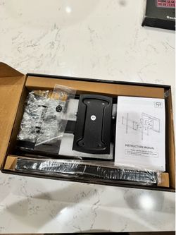 Full-motion tv wall mount (model wml016-01)