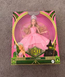 WICKED GLINDA DOLL WITH ERROR URL