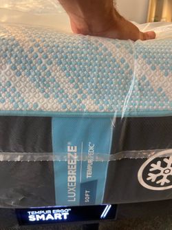 🔥Tempur luxe breeze 2.0 queen $1700🔥