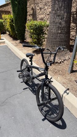 20” Mongoose Boys Bike BMX Freestyle
