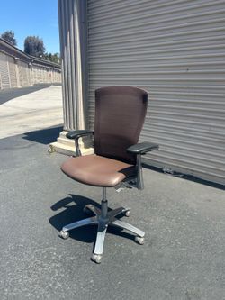 Knoll Office Arm Chair.
