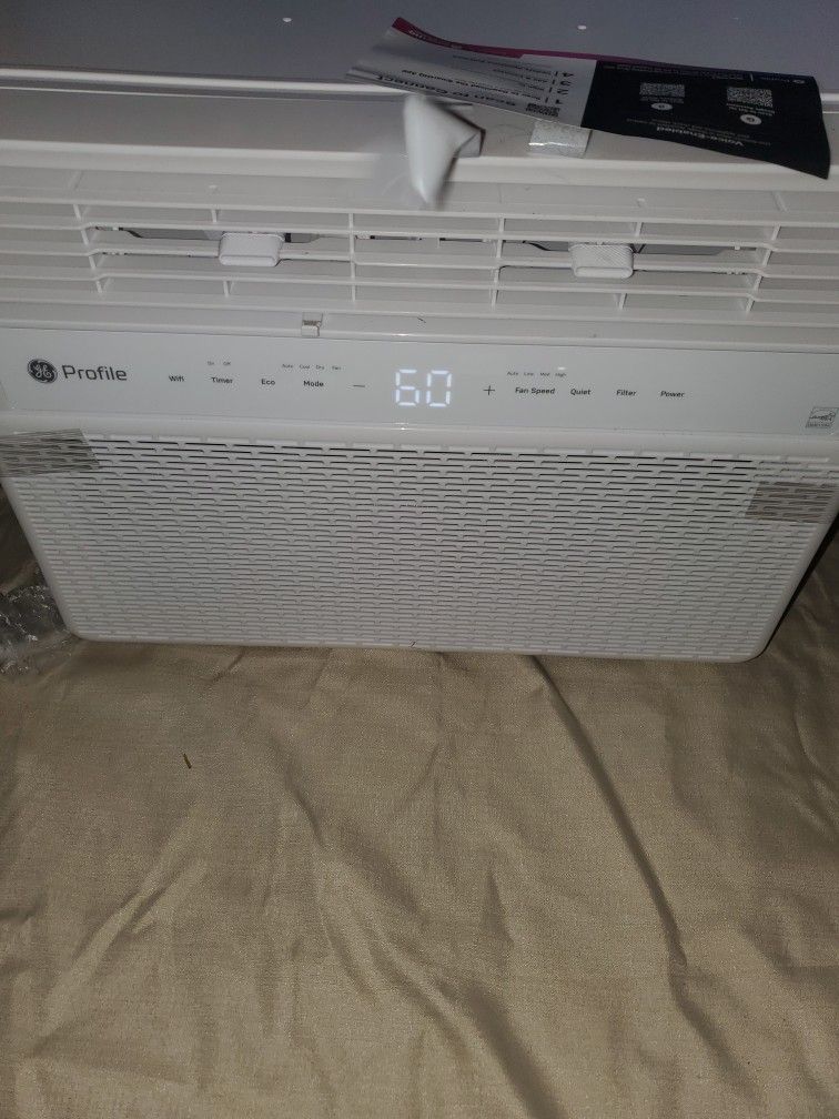 GE PROFILE 14,000 BTU Inverter Window Air Conditioner