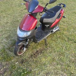 Zip R3i 50cc 2 - Stroke