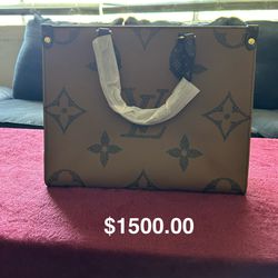 Louis Vuitton Two Toned Handbag