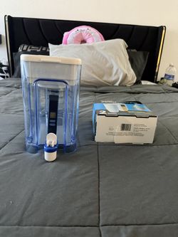 Water Filter Dispenser And Filters
