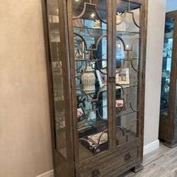 Display Shelf case