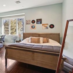 Cal King Bed With Nightstand 