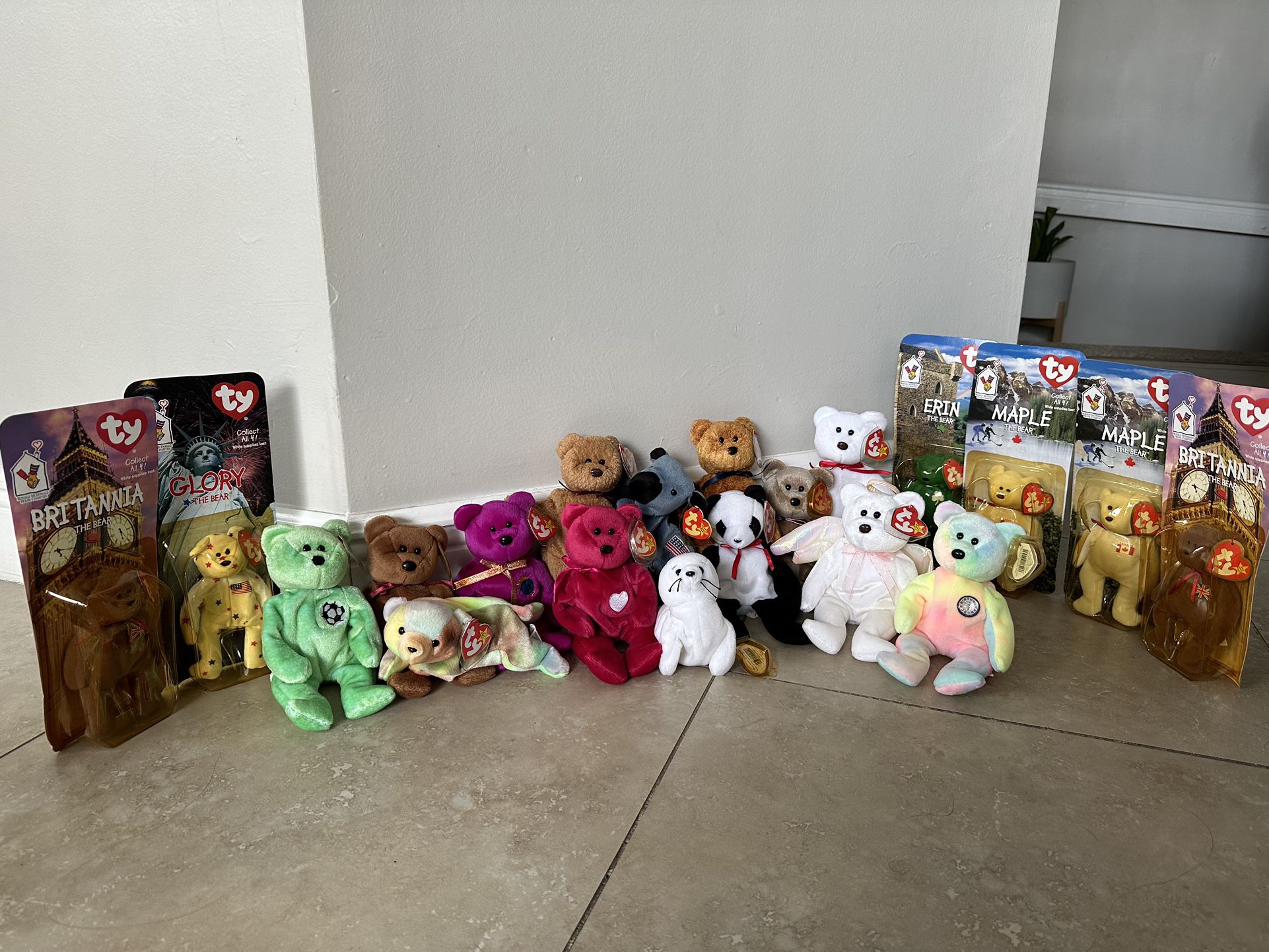 (20) Piece Beanie Baby Collection