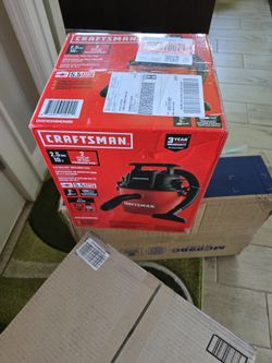 CRAFTSMAN 2.5-Gallon 2 HP Corded Wet/Dry Shop Vacuum with Accessories Included