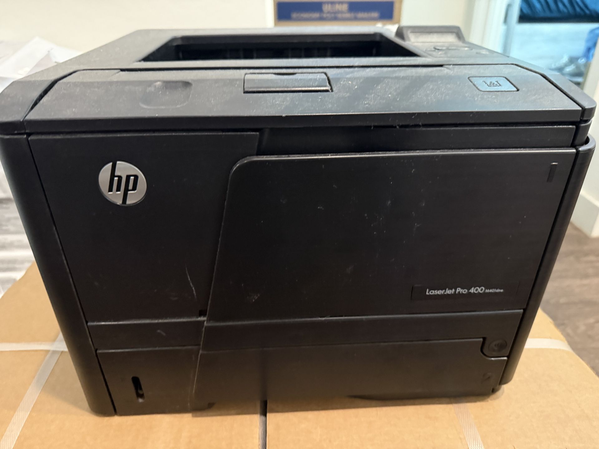 Hp Laser Jet 400 M401dne