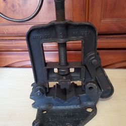 Vintage Reed Manufacturing Pipe Vise I Good Working Condition