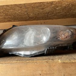 TOYOTA COROLLA FRONT HEADLIGHT DRIVER SIDE 2014-16-ORIGINAL 