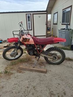 1984 Honda XR350R 4 stroke Dirt Bike