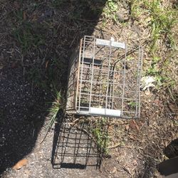 Steel Milk Crate. Good Conditionn Bill