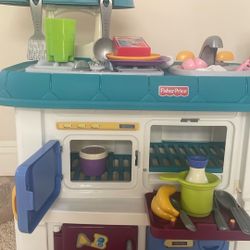 Kid’s Kitchen Set 