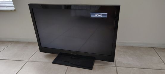 Emerson 32" TVs