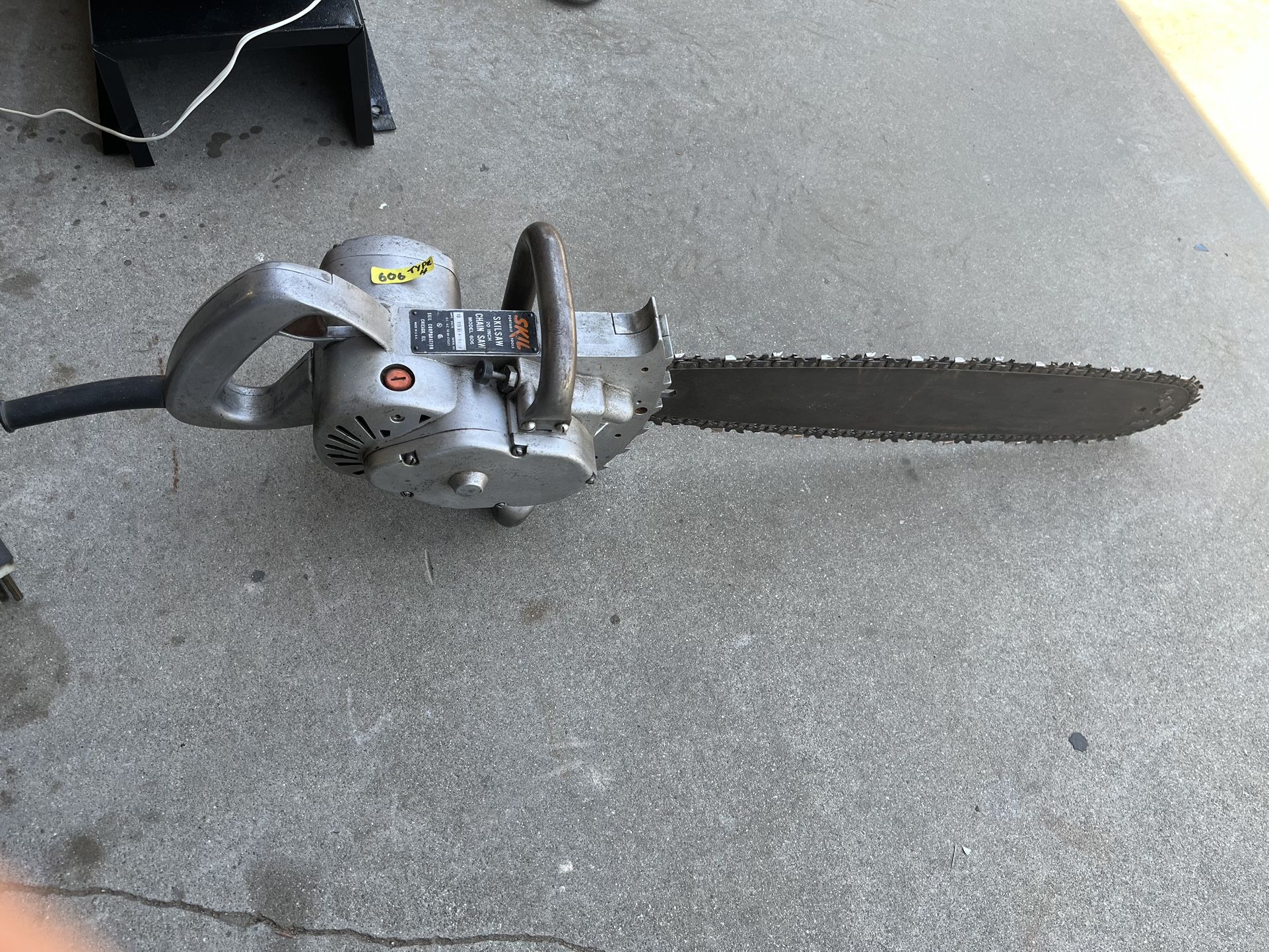 Vintage SKIL ELECTRIC CHAINSAW