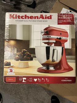 KitchenAid 4.5-Quart Tilt Head stand mixer
